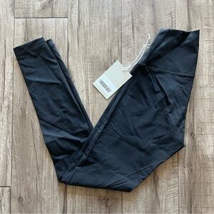 Everlane Black Perform Legging NWT Size XS